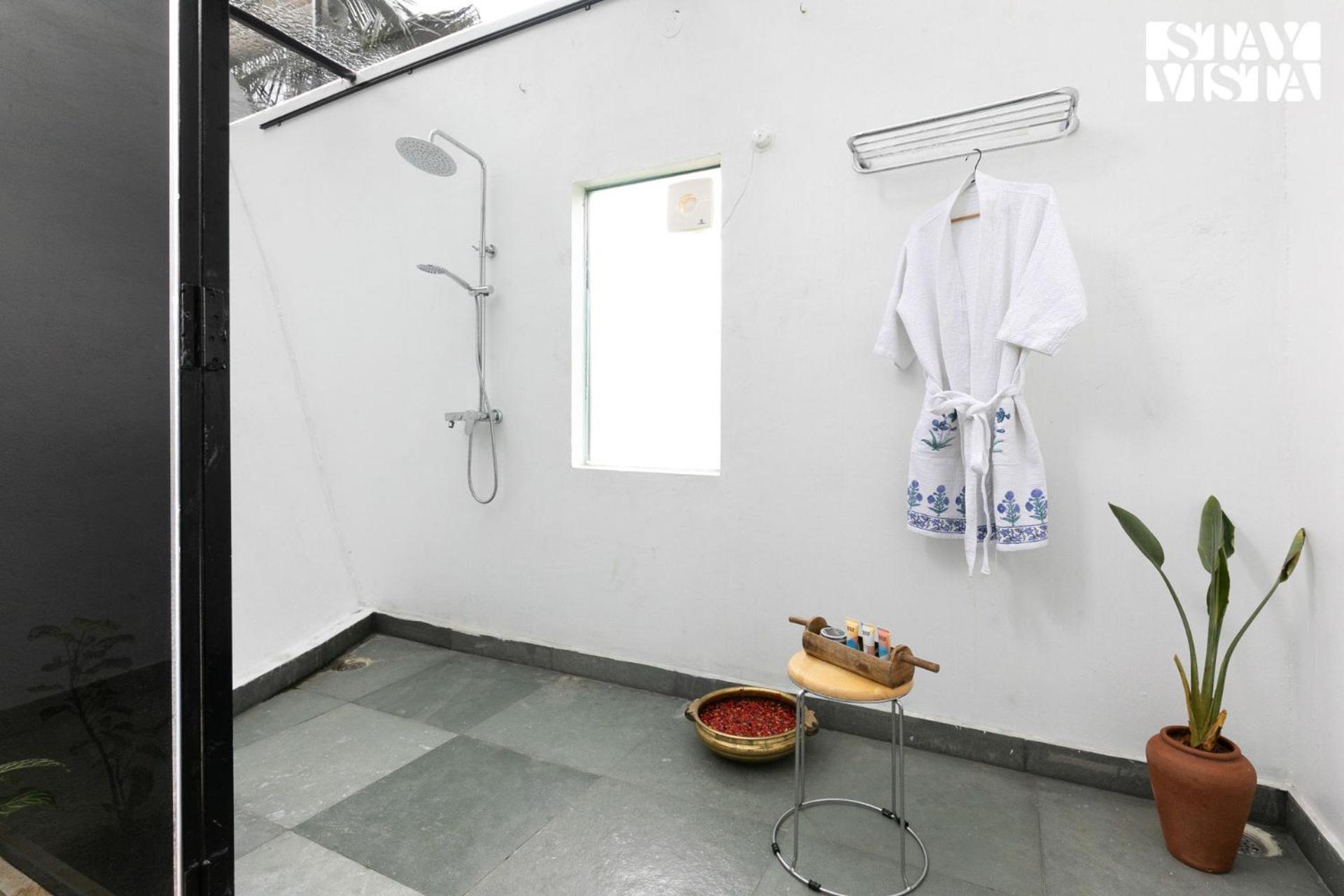Stayvista At Shwaas Mysore With Private Pool エクステリア 写真