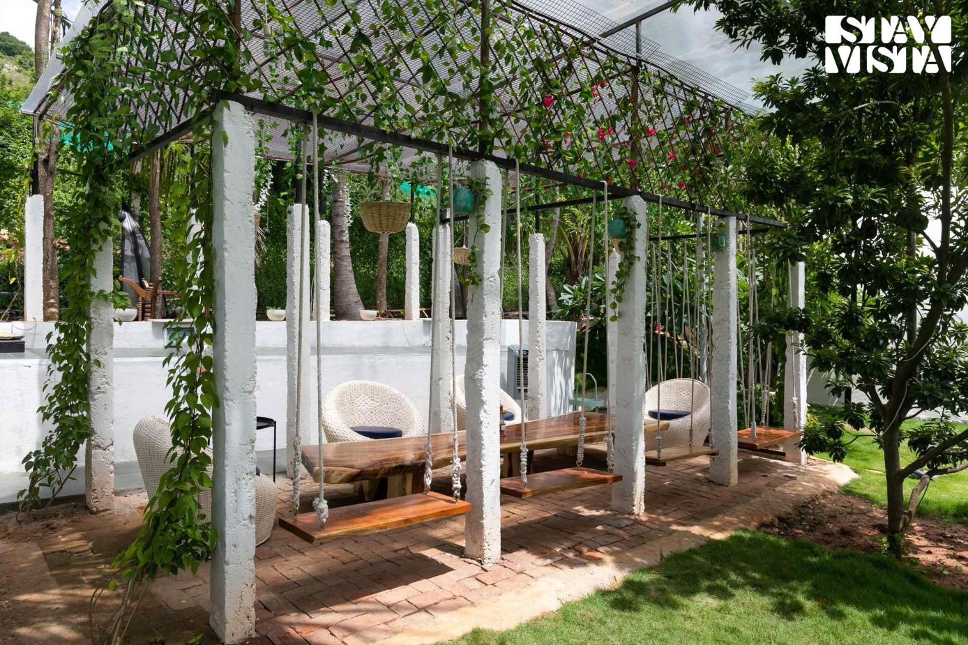 Stayvista At Shwaas Mysore With Private Pool エクステリア 写真